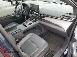 2024 Toyota Sienna XSE with VIN 5TDXRKEC5RS196417, listed as a Copart auction lot 79898274 with 10,887 mi miles and Salvage Title. Bid and sale history available at carsss.com. Image 8.
