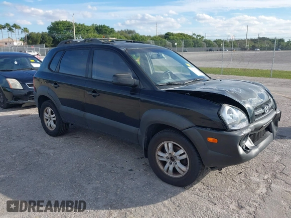 2007 Hyundai Tucson SE with VIN KM8JN12DX7U573823, listed as a IAAI auction lot 41238550 with 79,641 mi miles. Bid and sale history available at carsss.com. Image 1.