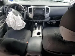 2015 Toyota Tacoma PreRunner с VIN 5TFKU4HN9FX007050, выставлен на аукционе Copart как лот 76483094 с пробегом Не указан миль и Списание • Salvage title. История ставок и продаж доступна на DreamBid. Изображение 8.