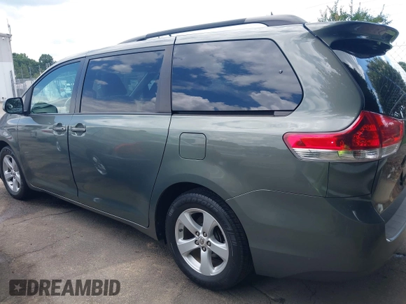 2011 Toyota Sienna LE AAS with VIN 5TDKK3DC6BS156696, listed as a IAAI auction lot 42425381 with 161,787 mi miles and . Bid and sale history available at DreamBid. Image 3.