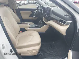 2023 Toyota Highlander L z VIN 5TDKDRBH5PS508850, wystawiony jako IAAI lot #42000739 z przebiegiem 35 914 mil mil oraz . Historia ofert i sprzedaży dostępna na DreamBid. Obrazek 5.