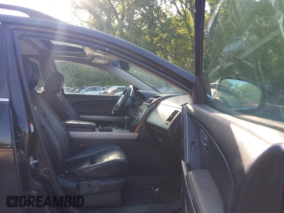 2012 Mazda CX-9 Grand Touring z VIN JM3TB2DA7C0333345, wystawiony jako IAAI lot #42224023 z przebiegiem 177 289 mil mil oraz . Historia ofert i sprzedaży dostępna na DreamBid. Obrazek 5.