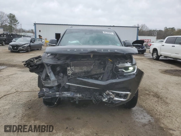 2022 Jeep Wagoneer Series III with VIN 1C4SJUDTXNS115301, listed as a Copart auction lot 89125845 with 60,674 mi miles and Salvage title. Bid and sale history available at DreamBid. Image 5.