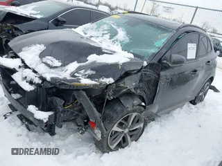 2019 Hyundai Kona Limited with VIN KM8K33A58KU240609, listed as a IAAI auction lot 41272652 with 123,045 mi miles. Bid and sale history available at carsss.com. Image 2.