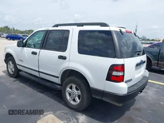 2006 Ford Explorer XLS with VIN 1FMEU62E96UB62891, listed as a IAAI auction lot 42403739 with 101,978 mi miles and . Bid and sale history available at DreamBid. Image 3.