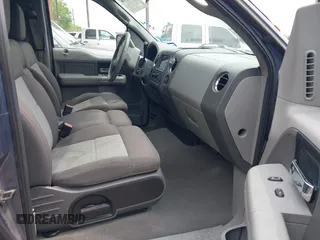 2006 Ford F-150 XLT with VIN 1FTPW12586FA36195, listed as a IAAI auction lot 41943376 with 158,320 mi miles. Bid and sale history available at carsss.com. Image 5.