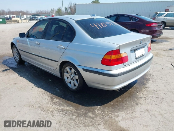 2002 BMW 3 Series 325xi with VIN WBAEU33442PF68210, listed as a IAAI auction lot 41895770 with 218,115 mi miles and . Bid and sale history available at DreamBid. Image 3.