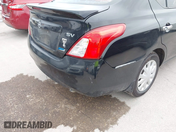 2013 Nissan Versa S with VIN 3N1CN7AP7DL854546, listed as a IAAI auction lot 42663201 with 187,308 mi miles and . Bid and sale history available at DreamBid. Image 6.