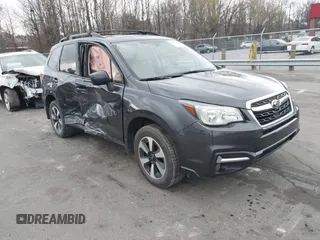 2018 Subaru Forester Premium with VIN JF2SJAGC0JH495400, listed as a IAAI auction lot 41849292 with 83,867 mi miles. Bid and sale history available at carsss.com. Image 1.