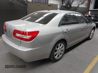 2008 Lincoln MKZ z VIN 3LNHM26T18R601655, wystawiony jako IAAI lot #41463649 z przebiegiem 101 486 mil mil oraz . Historia ofert i sprzedaży dostępna na DreamBid. Obrazek 4.