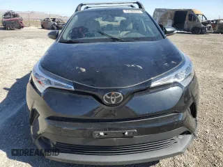 2019 Toyota C-HR XLE with VIN JTNKHMBX5K1049514, listed as a Copart auction lot 67380454 with 40,047 mi miles and Salvage Title. Bid and sale history available at DreamBid. Image 5.