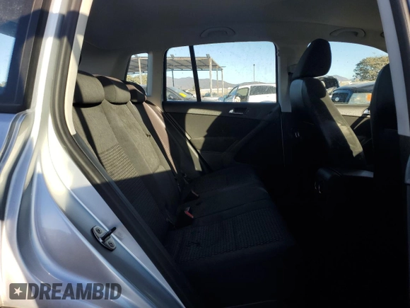2011 Volkswagen Tiguan with VIN WVGCV7AXXBW502013, listed as a Copart auction lot 88782505 with 45,091 mi miles and Salvage Title. Bid and sale history available at DreamBid. Image 11.