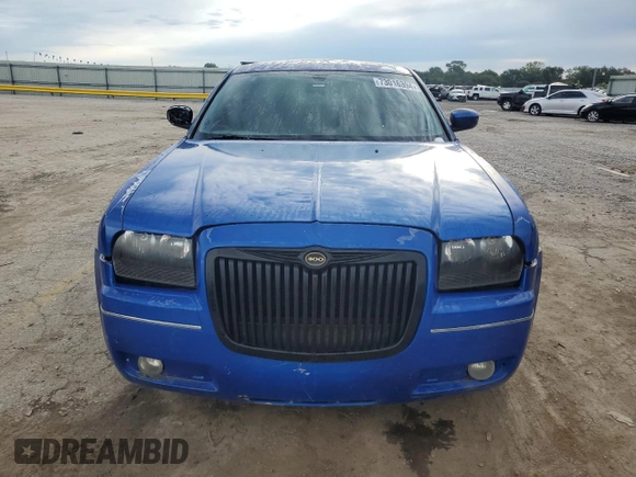 2006 Chrysler 300 Touring with VIN 2C3KK53G76H374753, listed as a Copart auction lot 73016394 with 205,439 mi miles and Clean Title. Bid and sale history available at carsss.com. Image 5.