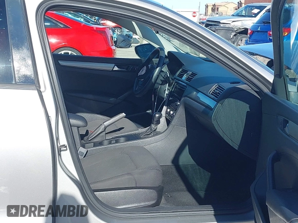 2012 Volkswagen Passat S w/Appearance with VIN 1VWAP7A34CC014601, listed as a IAAI auction lot 41199556 with 139,815 mi miles. Bid and sale history available at carsss.com. Image 5.