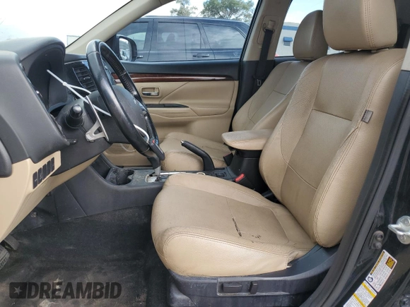 2015 Mitsubishi Outlander GT with VIN JA4JZ4AX9FZ014362, listed as a Copart auction lot 65437235 with 164,605 mi miles and Clean title. Bid and sale history available at DreamBid. Image 7.