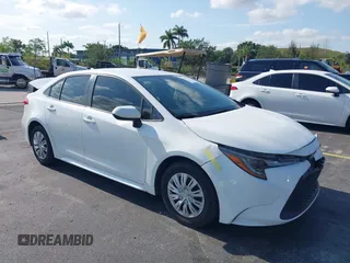 2020 Toyota Corolla L with VIN JTDDPRAE6LJ004919, listed as a IAAI auction lot 42178923 with 211,615 mi miles and . Bid and sale history available at DreamBid. Image 1.