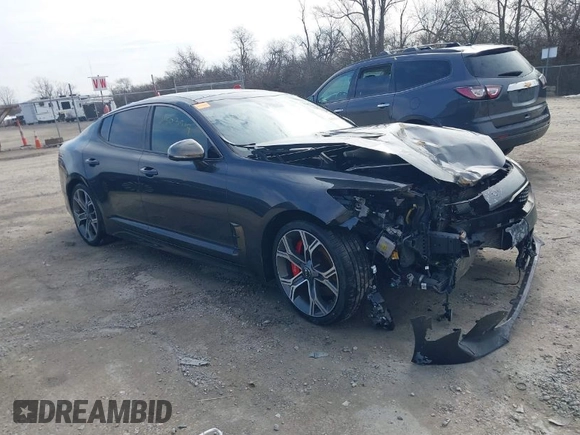 2021 Kia Stinger GT2 with VIN KNAE55LC0M6088347, listed as a IAAI auction lot 41503919 with 113,823 mi miles. Bid and sale history available at carsss.com. Image 1.