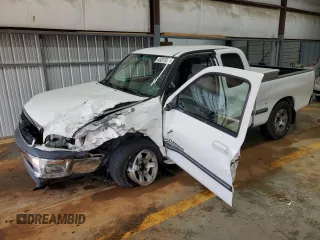 2001 Toyota Tundra SR5 with VIN 5TBRT34161S175766, listed as a Copart auction lot 45201025 with Not Provided miles and Salvage Title. Bid and sale history available at carsss.com. Image 1.