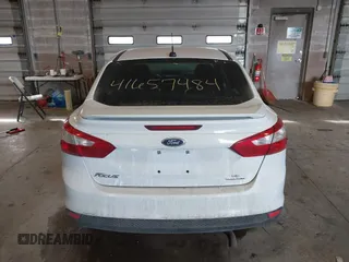 2013 Ford Focus SE with VIN 1FADP3F21DL306920, listed as a IAAI auction lot 41657484 with 172,116 mi miles. Bid and sale history available at carsss.com. Image 16.