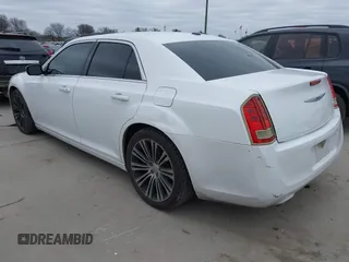 2013 Chrysler 300 with VIN 2C3CCABG5DH711719, listed as a IAAI auction lot 41383018 with 191,863 mi miles. Bid and sale history available at carsss.com. Image 3.