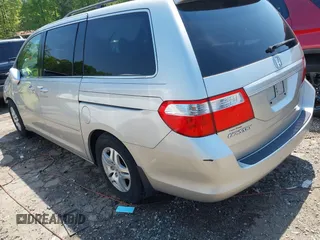 2007 Honda Odyssey EX-L z VIN 5FNRL38667B453060, wystawiony jako IAAI lot #42066637 z przebiegiem 184 439 mil mil oraz . Historia ofert i sprzedaży dostępna na DreamBid. Obrazek 3.