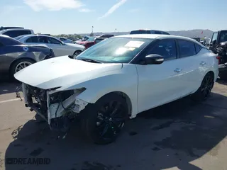 2017 Nissan Maxima SV with VIN 1N4AA6AP7HC413565, listed as a IAAI auction lot 42013503 with 111,013 mi miles. Bid and sale history available at carsss.com. Image 18.