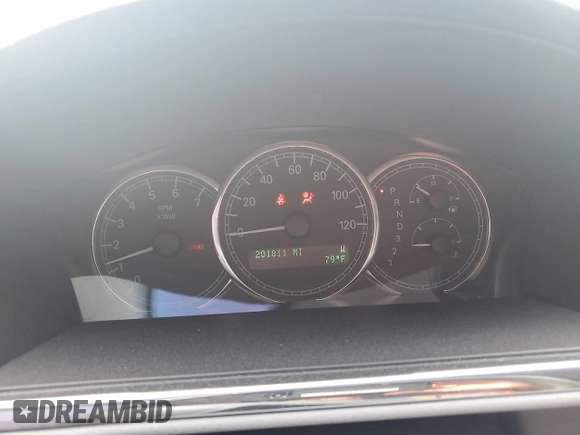 2005 Buick LaCrosse CX with VIN 2G4WC532751282558, listed as a Copart auction lot 81504194 with 201,811 mi miles and Salvage Title. Bid and sale history available at carsss.com. Image 9.