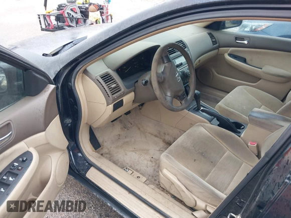 2007 Honda Accord LX with VIN 3HGCM564X7G708031, listed as a IAAI auction lot 42484887 with 572,788 mi miles and . Bid and sale history available at DreamBid. Image 16.