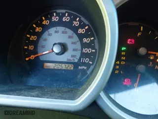 2005 Toyota 4Runner SR5 with VIN JTEBU14R450068462, listed as a IAAI auction lot 42048628 with 205,722 mi miles. Bid and sale history available at carsss.com. Image 7.
