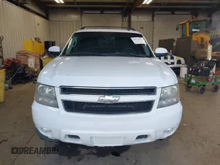 2007 Chevrolet Avalanche LTZ with VIN 3GNFK12307G166372, listed as a IAAI auction lot 41734253 with Not Provided miles. Bid and sale history available at carsss.com. Image 12.