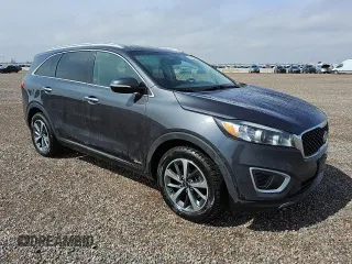 2017 Kia Sorento LX with VIN 5XYPGDA34HG330711, listed as a Copart auction lot 51002625 with 133,024 mi miles and Clean Title. Bid and sale history available at carsss.com. Image 4.