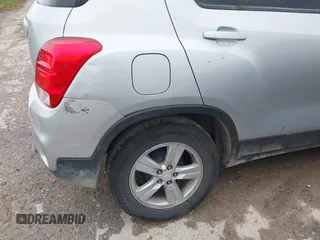 2020 Chevrolet Trax LS with VIN 3GNCJKSBXLL202265, listed as a IAAI auction lot 42462769 with 143,466 mi miles and . Bid and sale history available at DreamBid. Image 6.