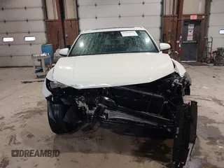 2021 Audi Q3 S line Premium with VIN WA1DECF36M1021600, listed as a IAAI auction lot 41081075 with 40,860 mi miles and . Bid and sale history available at DreamBid. Image 6.