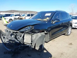 2015 Porsche Cayenne Diesel with VIN WP1AF2A25FLA39655, listed as a IAAI auction lot 41700654 with 127,713 mi miles and . Bid and sale history available at DreamBid. Image 17.