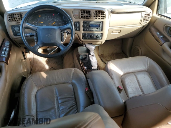 1999 Oldsmobile Bravada z VIN 1GHDT13W8X2717155, wystawiony jako Copart lot #84807244 z przebiegiem 144 805 mil mil oraz Szkoda całkowita • Salvage title. Historia ofert i sprzedaży dostępna na DreamBid. Obrazek 8.