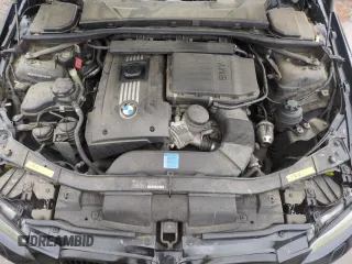 2009 BMW 3 Series 335i z VIN WBAWB73519P046670, wystawiony jako Copart lot #59224195 z przebiegiem 117 595 mil mil oraz Szkoda całkowita • Salvage title. Historia ofert i sprzedaży dostępna na DreamBid. Obrazek 11.