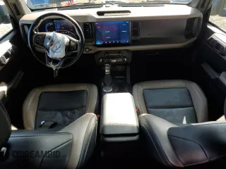 2022 Ford Bronco with VIN 1FMEE5DP1NLA82589, listed as a Copart auction lot 58793645 with 34,471 mi miles and Salvage title. Bid and sale history available at DreamBid. Image 8.