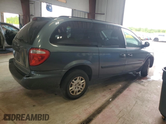 2007 Dodge Grand Caravan SE z VIN 1D4GP24R97B202805, wystawiony jako Copart lot #56400185 z przebiegiem 131 291 mil mil oraz Szkoda całkowita • Salvage title. Historia ofert i sprzedaży dostępna na DreamBid. Obrazek 3.