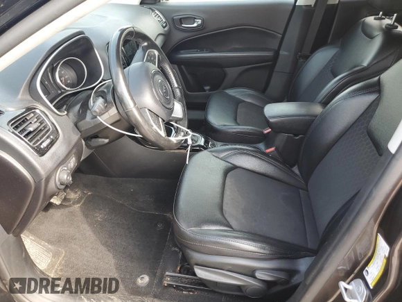 2020 Jeep Compass Latitude с VIN 3C4NJDBBXLT112417, выставлен на аукционе Copart как лот 62770825 с пробегом 56 470 миль миль и Списание • Salvage title. История ставок и продаж доступна на DreamBid. Изображение 7.