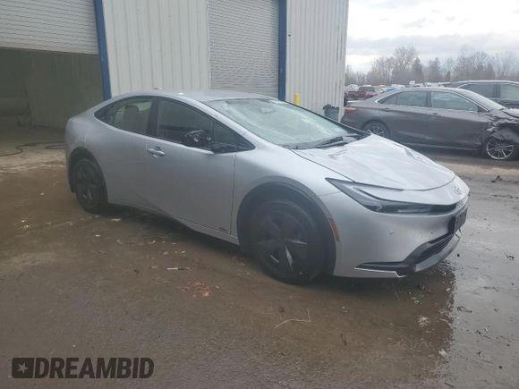 2024 Toyota Prius LE with VIN JTDADABU4R3020066, listed as a Copart auction lot 50028595 with 4,532 mi miles and Salvage Title. Bid and sale history available at carsss.com. Image 4.