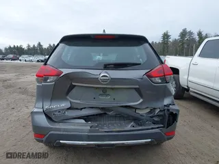 2018 Nissan Rogue SV with VIN KNMAT2MV7JP579770, listed as a IAAI auction lot 41711131 with 85,406 mi miles. Bid and sale history available at carsss.com. Image 17.