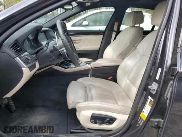 2015 BMW 5 Series 535i xDrive with VIN WBA5B3C50FD545610, listed as a Copart auction lot 50933225 with 167,951 mi miles and Salvage Title. Bid and sale history available at carsss.com. Image 7.