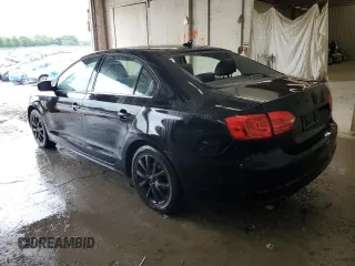 2013 Volkswagen Jetta SE with VIN 3VWDP7AJ1DM443688, listed as a Copart auction lot 55982585 with 137,112 mi miles and Salvage title. Bid and sale history available at DreamBid. Image 2.