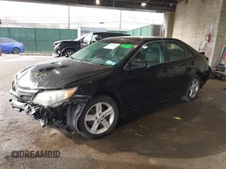 2013 Toyota Camry L with VIN 4T1BF1FK8DU214234, listed as a IAAI auction lot 41976929 with 141,242 mi miles. Bid and sale history available at carsss.com. Image 18.