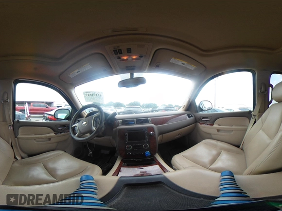 2011 Chevrolet Tahoe LTZ z VIN 1GNSCCE08BR394055, wystawiony jako IAAI lot #42171847 z przebiegiem 112 163 mil mil oraz . Historia ofert i sprzedaży dostępna na DreamBid. Obrazek 20.