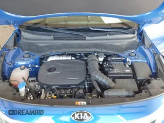 2021 Kia Seltos SX with VIN KNDETCA28M7154385, listed as a IAAI auction lot 41533749 with 34,973 mi miles. Bid and sale history available at carsss.com. Image 10.