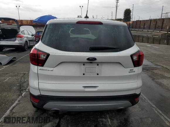 2019 Ford Escape SE with VIN 1FMCU0GD5KUB04825, listed as a Copart auction lot 48817285 with 38,902 mi miles and Salvage Title. Bid and sale history available at carsss.com. Image 6.