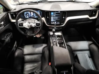 2020 Volvo XC60 Inscription with VIN YV4102RL5L1432205, listed as a Copart auction lot 45481775 with 56,331 mi miles and Salvage Title. Bid and sale history available at carsss.com. Image 8.