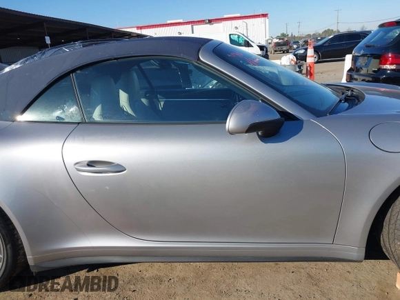 2019 Porsche 911 Carrera with VIN WP0CA2A92KS129254, listed as a IAAI auction lot 41392032 with 26,153 mi miles. Bid and sale history available at carsss.com. Image 14.