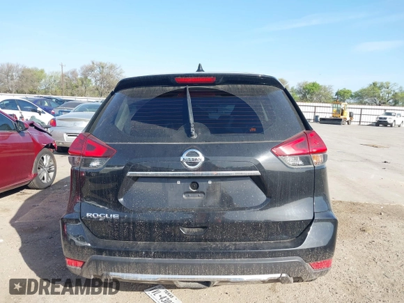2017 Nissan Rogue SV with VIN KNMAT2MT9HP562445, listed as a IAAI auction lot 41817162 with 118,487 mi miles. Bid and sale history available at carsss.com. Image 16.